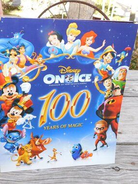DISNEY ON ICE 100 YEARS OF MAGIC 2017 PROGRAM *